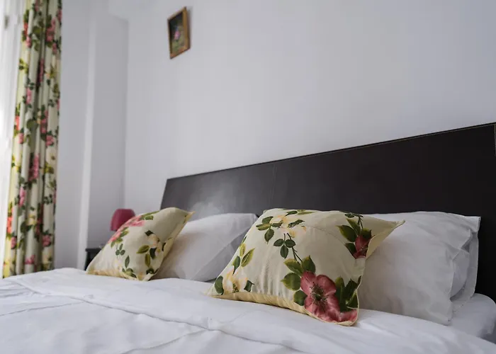 Opia Apartments - Old Town